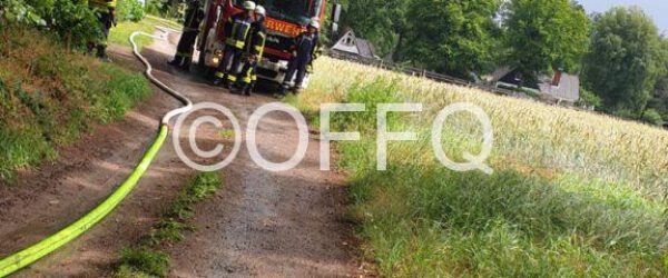 Vermuteter Dachstuhlbrand nach Gewitter