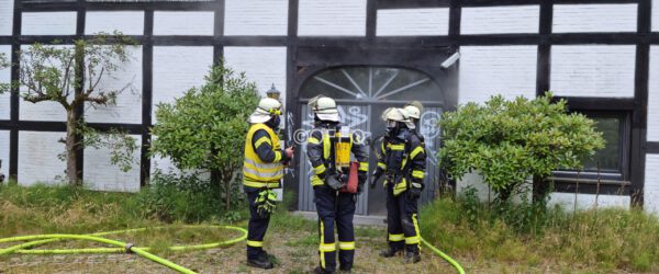 Feuer im Gebäude mit vermissten Personen – Einsatzübung