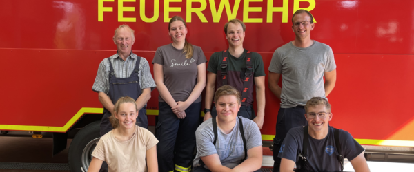 Versorgungszug der Kreisfeuerwehr bei Großbrand bei Thedinghausen gefordert