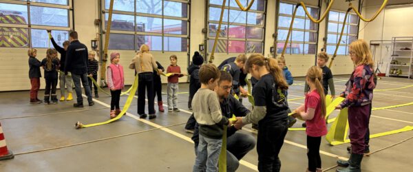 Action, Teamwork und jede Menge Spaß bei der Kinderfeuerwehr