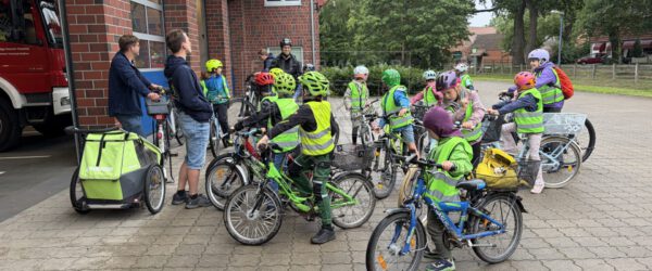 Fahrradtour der Löschdinos und große Überraschung